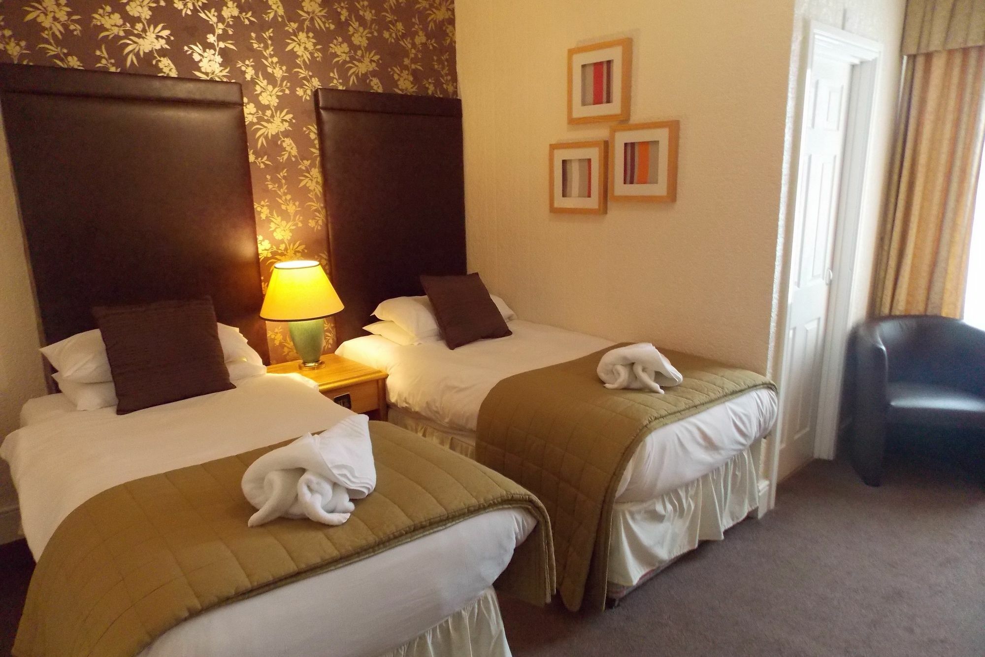 Can-Y-Bae Hotel ลันดิดโน ภายนอก รูปภาพ